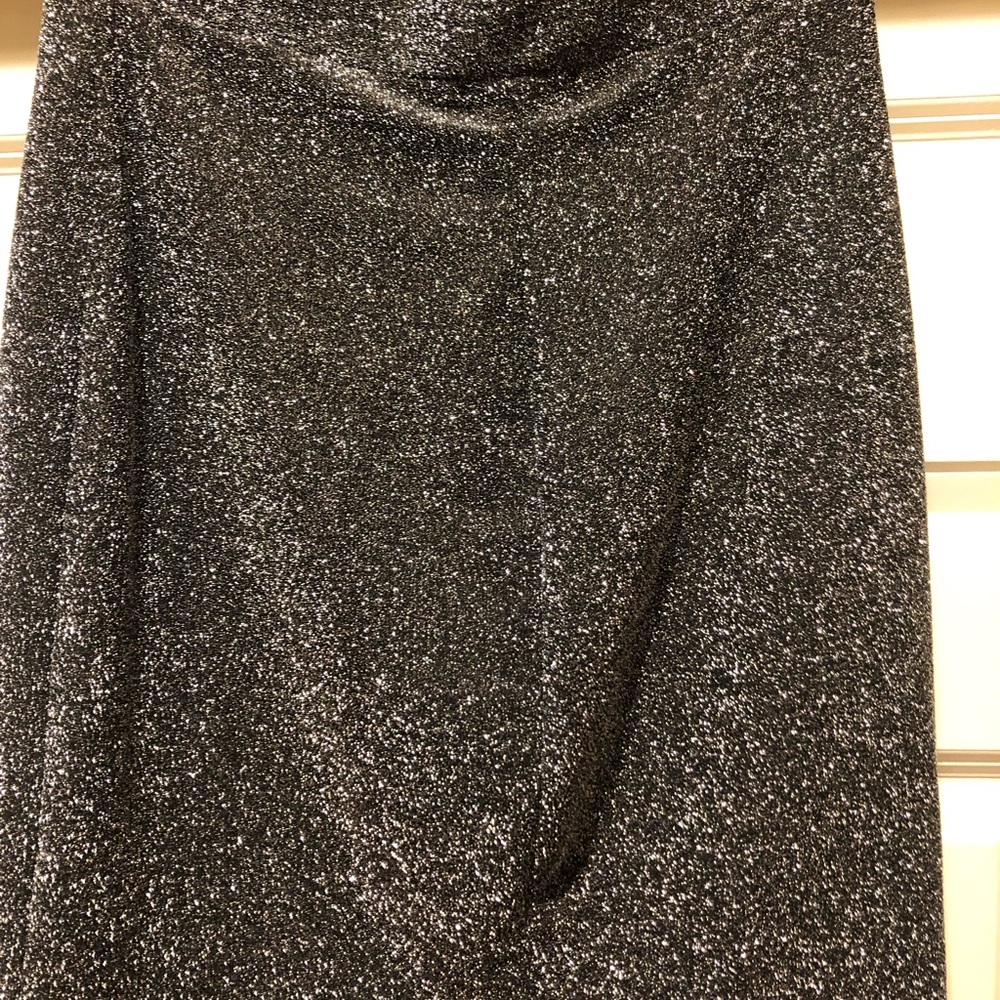 Skirt - Picture 2 of 3